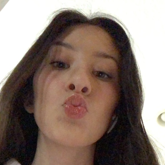 anniesimons15